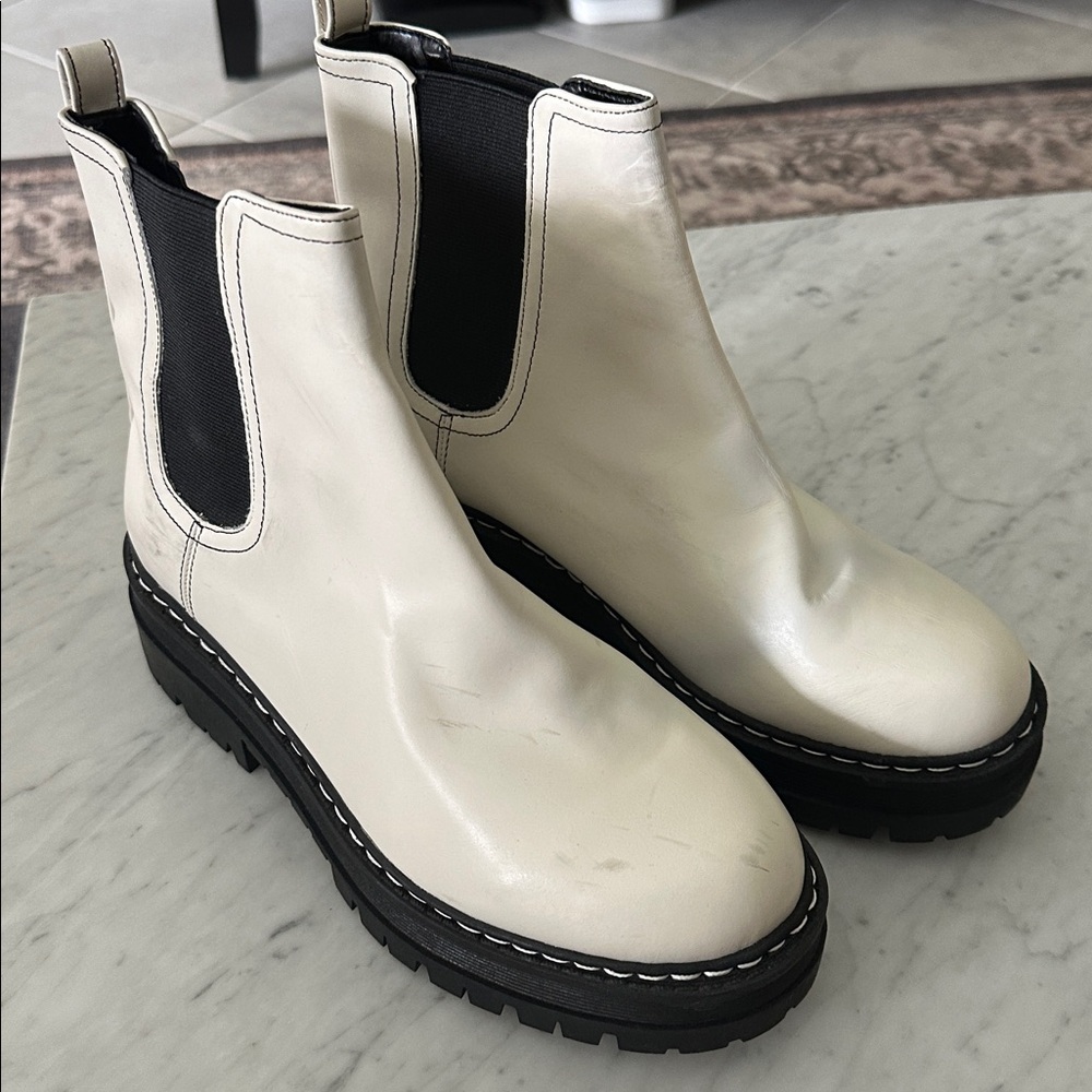 Marc Fisher White and Black Platform Chelsea Boots